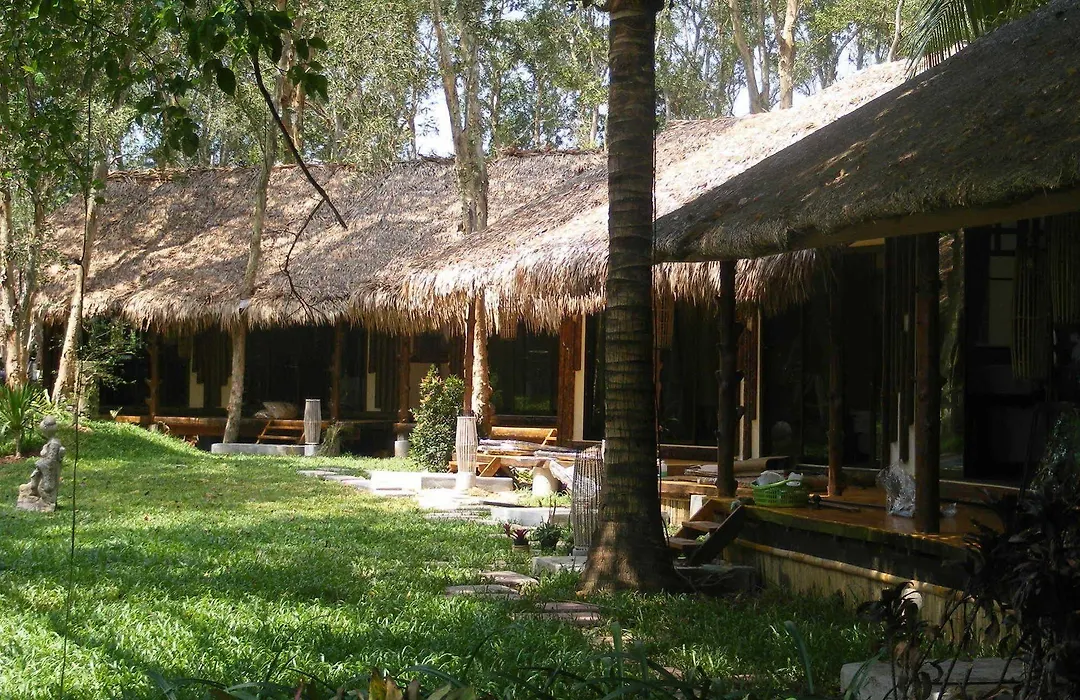 Longbeach Villa-1
